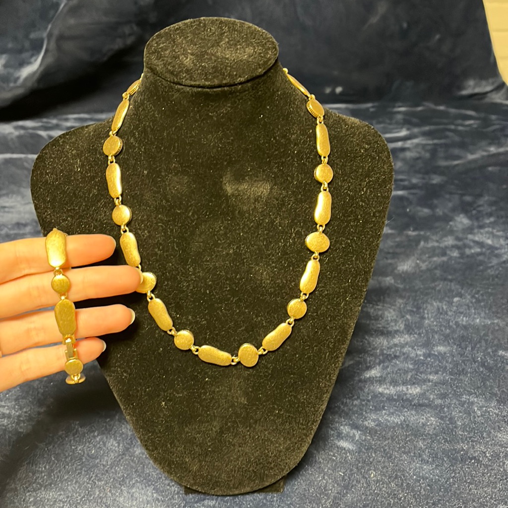 Gold Jewelry Set